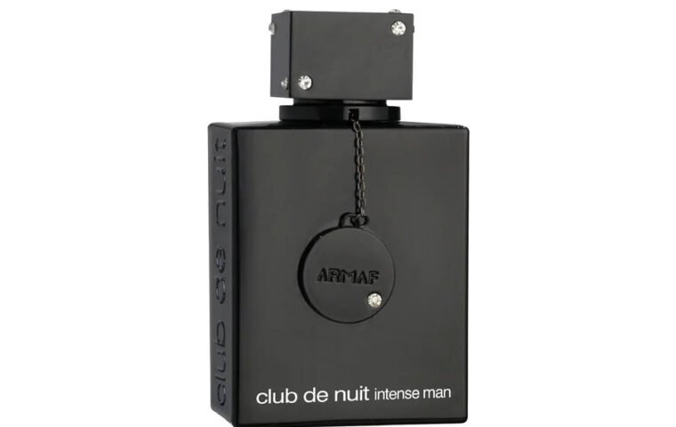 Frasco do perfume Club de Nuit Intense Man da Armaf