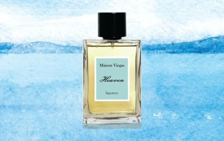 Frasco do perfume Heaven da Maison Viegas